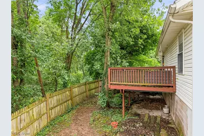 1623 Isaac Trail, Akron, OH 44306 - Photo 21