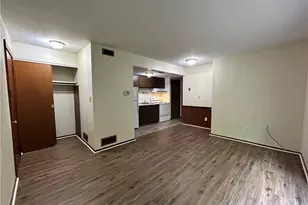 200 West 36th St, Shadyside, OH 43947 - Photo 3