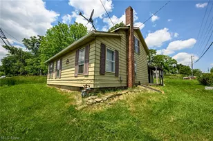 893 Norton Ave, Barberton, OH 44203 - Photo 1