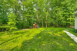 5209 Orchard Ln, North Ridgeville, OH 44039 - Photo 15