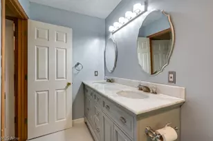 5209 Orchard Ln, North Ridgeville, OH 44039 - Photo 13