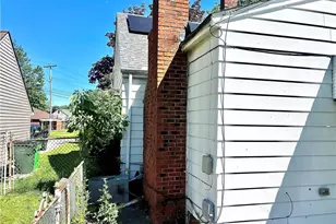 28956 Weber Ave, Wickliffe, OH 44092 - Photo 17