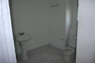 3185 E 134th St, Loveland, OH 44120 - Photo 13