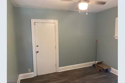 3245 E 139th Street, Cleveland Heights, OH 44120 - Photo 11