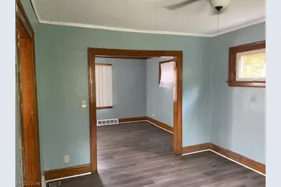 3245 E 139th Street, Cleveland Heights, OH 44120 - Photo 5