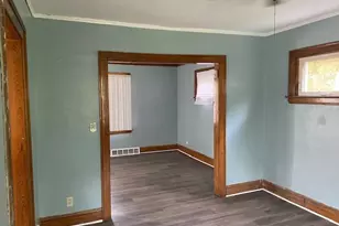 3245 E 139th St, Cleveland Heights, OH 44120 - Photo 5