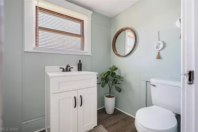 11500 Louisville Street, Louisville, OH 44641 - Photo 9