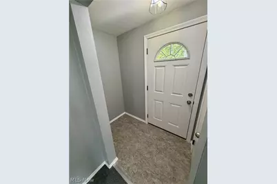 2624 Ellis Avenue NE, Canton, OH 44705 - Photo 9
