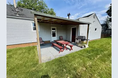 2624 Ellis Avenue NE, Canton, OH 44705 - Photo 5