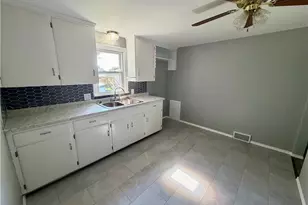 2624 Ellis Ave NE, Canton, OH 44705 - Photo 13