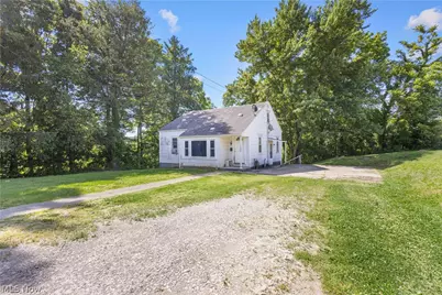 1402 E Wheeling Avenue, Cambridge, OH 43725 - Photo 23