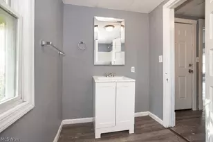 5604 Linton Ave, Loveland, OH 44105 - Photo 7