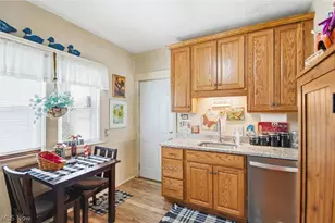 1554 Olivewood Ave, Oakwood, OH 44107 - Photo 13