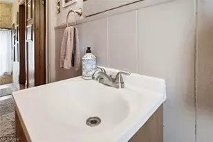 1554 Olivewood Ave, Oakwood, OH 44107 - Photo 21