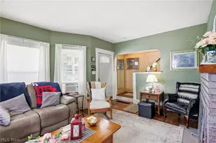1554 Olivewood Ave, Oakwood, OH 44107 - Photo 5