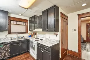 136 Smith Ave NW, Canton, OH 44708 - Photo 3