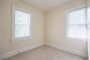 688 Kipling St, Akron, OH 44306 - Photo 21