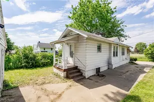 688 Kipling St, Akron, OH 44306 - Photo 7