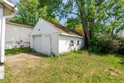 688 Kipling Street, Akron, OH 44306 - Photo 5