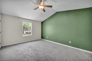 189 Alexander Dr, Elyria, OH 44035 - Photo 9