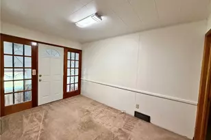 860 Adelaide Ave NE, Warren, OH 44483 - Photo 7