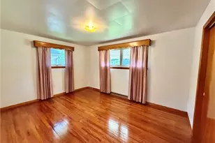 860 Adelaide Ave NE, Warren, OH 44483 - Photo 9