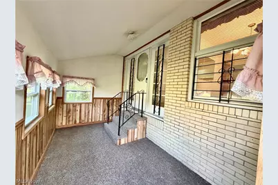 860 Adelaide Avenue NE, Warren, OH 44483 - Photo 17