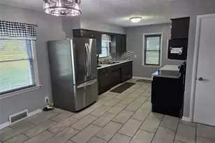 15090 Louisville St NE, Minerva, OH 44657 - Photo 11