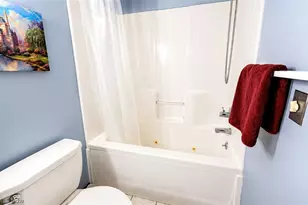 6215 Hidden Creek Dr, Lorain, OH 44053 - Photo 23