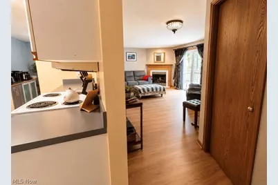 6215 Hidden Creek Drive #316, Lorain, OH 44053 - Photo 13
