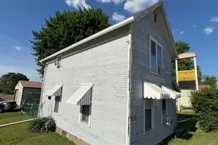 104 Chestnut St, Coshocton, OH 43812 - Photo 7