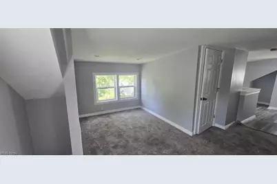 3155 McKinley Street, Lorain, OH 44052 - Photo 5