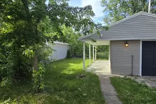 3155 Mckinley St, Lorain, OH 44052 - Photo 3