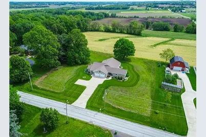 2695 Wayne Street, Orrville, OH 44667 - Photo 3