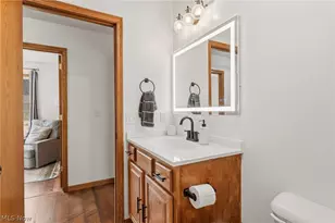 610 Koerber Ave, Akron, OH 44314 - Photo 21