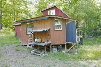 13171 Private Road 231, Big Prairie, OH 44611 - Photo 5