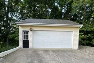 1704 N 14th St, Cambridge, OH 43725 - Photo 3