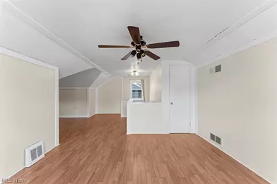 11301 Mountview Avenue, Garfield Heights, OH 44125 - Photo 21