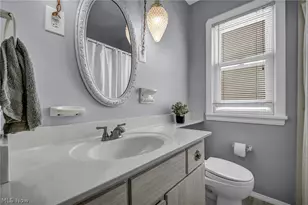 424 E 326th St, Willowick, OH 44095 - Photo 17