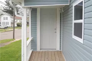 705 9th St SW, Massillon, OH 44647 - Photo 5