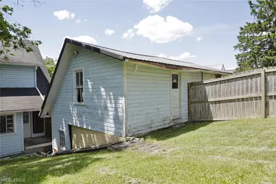 109 Fairview Avenue, Millersburg, OH 44654 - Photo 11