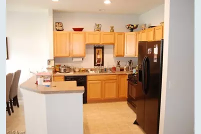 105 Limestone Court, Berea, OH 44017 - Photo 3