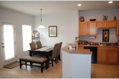 105 Limestone Court, Berea, OH 44017 - Photo 5