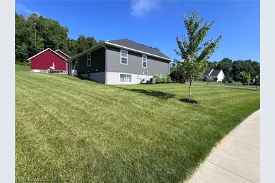 131 Sarah Lane, Millersburg, OH 44654 - Photo 5