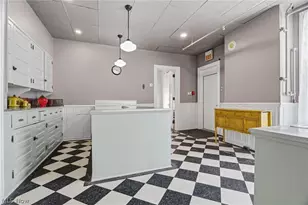 1435 Market Ave N, Canton, OH 44714 - Photo 15