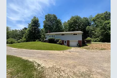 6601 Mapleton Street SE, East Canton, OH 44730 - Photo 27