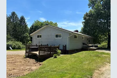 6601 Mapleton Street SE, East Canton, OH 44730 - Photo 31