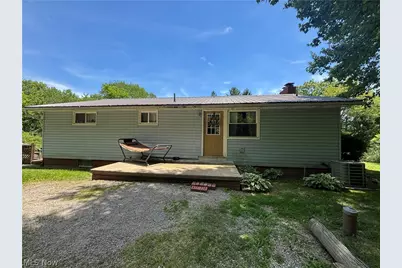 6601 Mapleton Street SE, East Canton, OH 44730 - Photo 33
