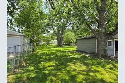 4605 W 192nd Street, Loveland, OH 44135 - Photo 3