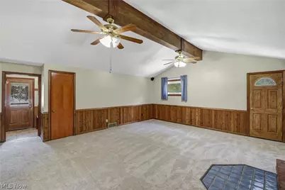 301 Crosse Road, Amherst, OH 44001 - Photo 17